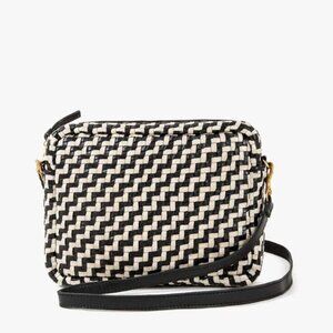 Clare V Midi Sac Woven in Black/Cream Zig Zag